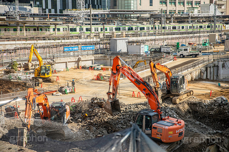 桜丘口地区の再開発,再開発,渋谷,しぶや,駅前,桜丘口地区,渋谷大工事,建設,開発,工事,都市開発,重機,クレーン,ショベルカー,山手線,壊す,shibuya,japan,2020,2023,フルサイズ撮影