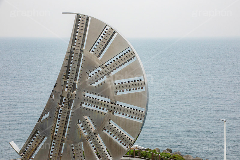 海ほたる,うみほたる,東京湾アクアライン,パーキングエリア,千葉県,木更津,サービスエリア,高速道路,人工島,展望,観光スポット,モニュメント,カッター,PA,japan,フルサイズ撮影