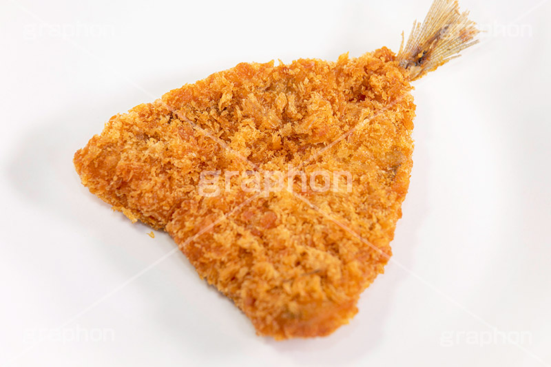 アジフライ,あじ,アジ,鯵,魚,尻尾,しっぽ,揚げ物,揚げ,フライ,あぶら,油,総菜,和食,日本食,衣,サクサク,青魚,中性脂肪,コレステロール,DHA,japan,フルサイズ撮影