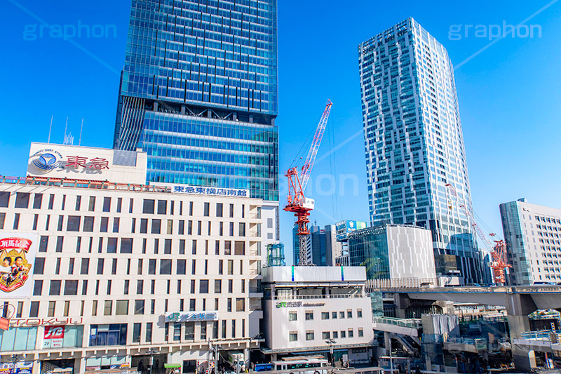 渋谷駅西口,渋谷,渋谷駅,西口,しぶや,シブヤ,駅前,バス停,ロータリー,東急,東横,南館,工事,開発,渋谷ストリーム,スクランブルスクエア,高層ビル,shibuya,building,JR