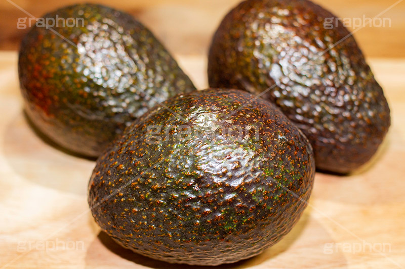 アボカド,サラダ,ワニナシ,果実,森のバター,バターフルーツ,栄養,avocado