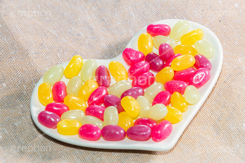 カラフル・ビーンズ,ビーンズ,ジェリービーンズ,ゼリービーンズ,ゼリー,ソフトキャンディ,ジェリーグミ,菓子,キャンディ,ポップ,カラフル,スイーツ,おやつ,お菓子,ハート,heart,candy,POP,sweet