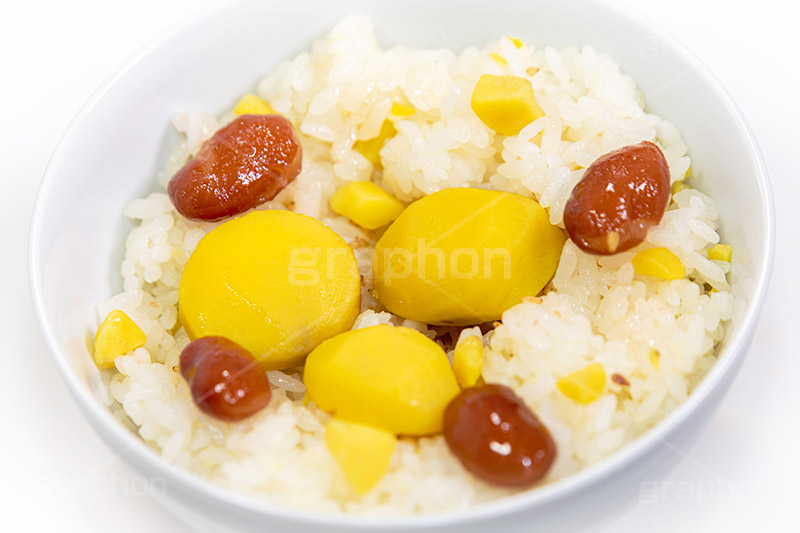 栗ごはん,栗ご飯,栗,くり,クリ,甘露煮,豆,煮豆,金時豆,栗ご飯ディナー,胡麻,ゴマ,ごま,秋,秋の味覚,季節感,日本食,日本料理,和食,炊き込みご飯,もち米,おこわ,rice,japan,フルサイズ撮影