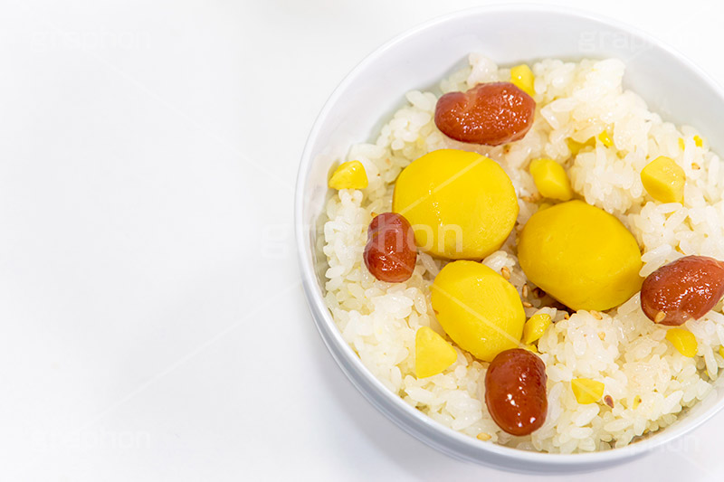 栗ごはん,栗ご飯,栗,くり,クリ,甘露煮,豆,煮豆,金時豆,栗ご飯ディナー,胡麻,ゴマ,ごま,秋,秋の味覚,季節感,日本食,日本料理,和食,炊き込みご飯,もち米,おこわ,rice,japan,フルサイズ撮影