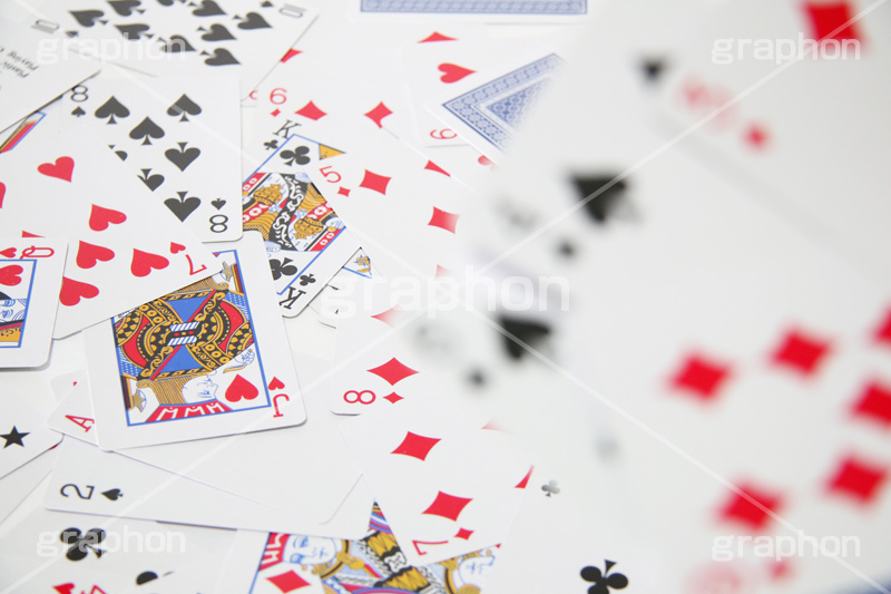 トランプ,とらんぷ,玩具,ゲーム,カード,プレイング,占い,手品,マジック,切り札,trump,TOY,game,card,遊び,おもちゃ,ルール