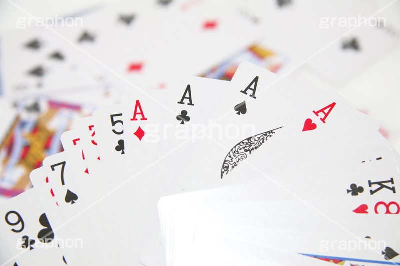 トランプ,とらんぷ,玩具,ゲーム,カード,プレイング,占い,手品,マジック,切り札,trump,TOY,game,card,遊び,おもちゃ,ルール
