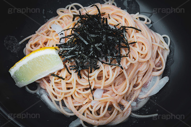 たらこパスタ,たらこ,タラコ,パスタ,いか,イカ,海苔,のり,きざみのり,刻み海苔,レモン,和風,洋食,麺料理,麺類,pasta,lemon,フルサイズ撮影