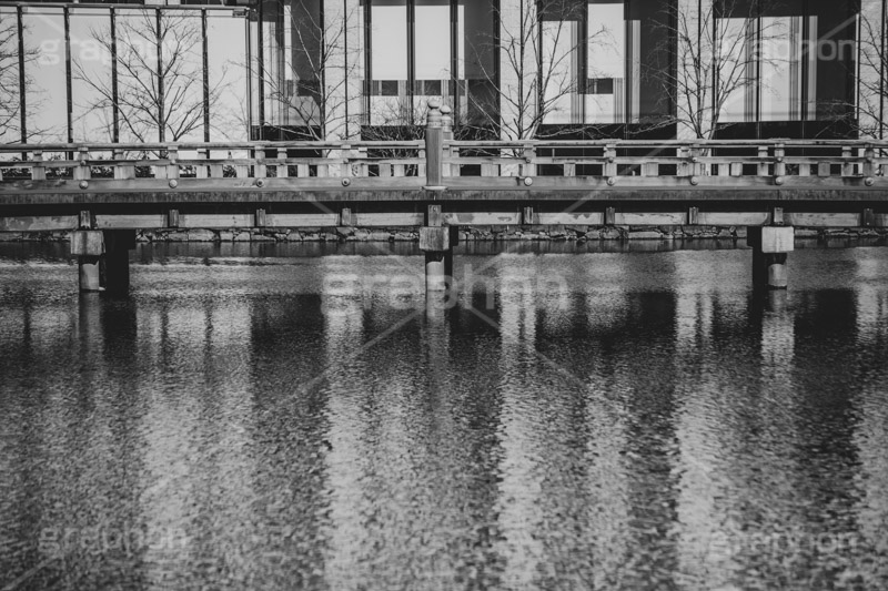 和田倉橋,橋,千代田区,江戸城,歴史,モノクロ,白黒,しろくろ,モノクローム,単色画,単彩画,単色,レトロ,お洒落,おしゃれ,オシャレ,味わい,懐かしい,japan