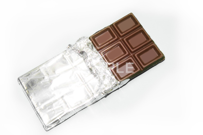 板チョコ,いたちょこ,ミルク,チョコレート,チョコ,甘い,菓子,スイーツ,アルミ,カカオ,バレンタイン,バレンタインデー,キラキラ,おやつ,ショコラ,恋愛,告白,恋,愛,お菓子,chocolate,sweet,cacao,valentine