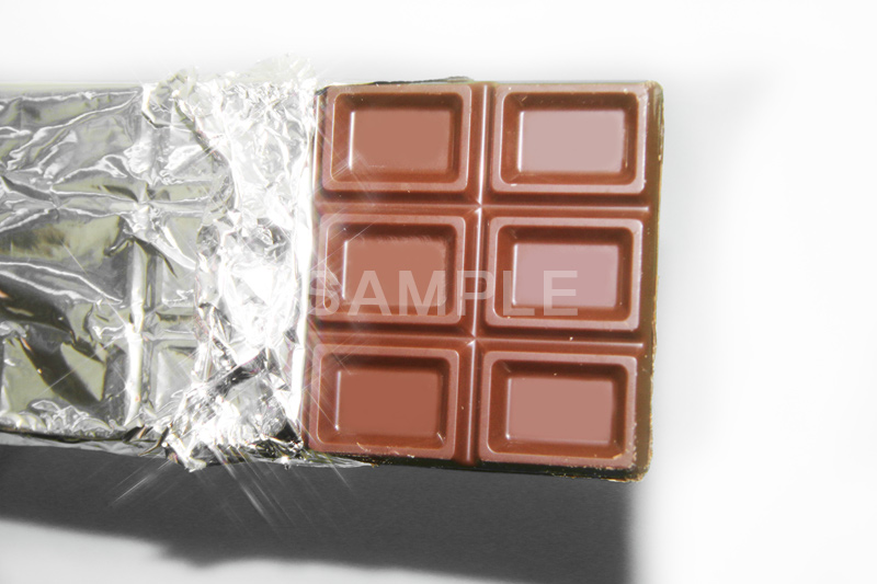 板チョコ,いたちょこ,ミルク,チョコレート,チョコ,甘い,菓子,スイーツ,アルミ,カカオ,バレンタイン,バレンタインデー,キラキラ,おやつ,ショコラ,恋愛,告白,恋,愛,お菓子,chocolate,sweet,cacao,valentine