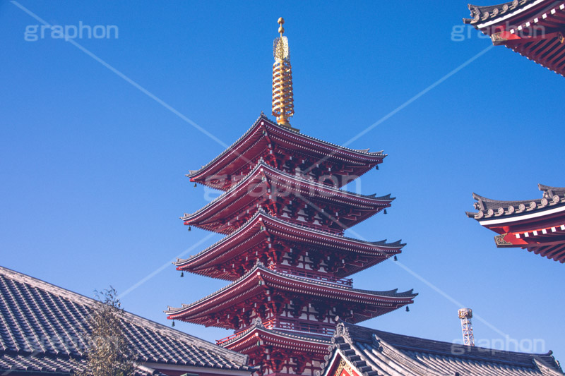 浅草寺,五重の塔,五重塔,寺,浅草,ヴィンテージ,ビンテージ,レトロ,お洒落,おしゃれ,オシャレ,味わい,懐かしい,japan,asakusa