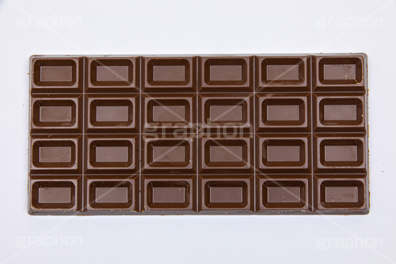 板チョコ,いたちょこ,ミルク,ビター,チョコレート,チョコ,甘い,菓子,スイーツ,カカオ,バレンタイン,バレンタインデー,おやつ,ショコラ,恋愛,告白,恋,愛,お菓子,テクスチャ,テクスチャー,texture,chocolate,bitter,sweet,cacao,valentine,フルサイズ撮影