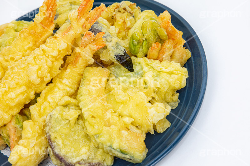 天ぷらの盛り合わせ,天ぷら,てんぷら,天麩羅,和食,日本食,揚げ物,盛り合わせ,盛合せ,えび天,海老天,えび,エビ,海老,キス,かぼちゃ,カボチャ,南瓜,さつま芋,サツマイモ,なす,茄子,ナス,そら豆,かき揚げ,japan,フルサイズ撮影