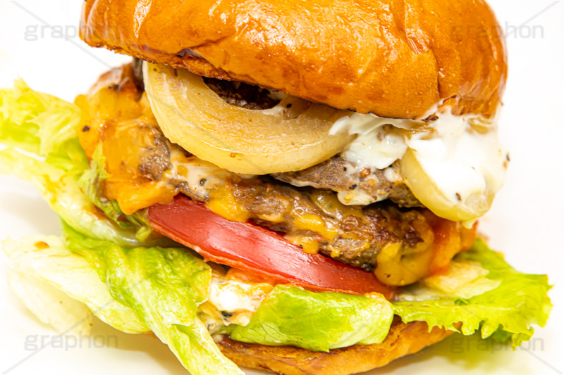 ハンバーガー,バーガー,サンド,パテ,ジューシー,ジャンク,ジャンキー,ジャンクフード,チェーン店,ファーストフード,ファストフード,洋食,ビーフ,牛肉,ベーコン,オニオン,トマト,レタス,チーズ,ソース,cheese,beef,hamburger,tomato,onion,フルサイズ撮影
