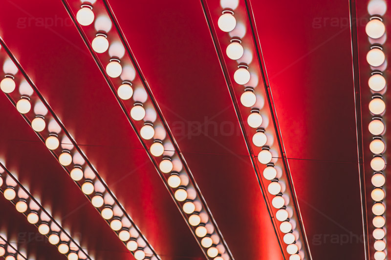電球,照明,ライト,電気,光,照明器具,ライティング,インテリア,明,天井,ステージ,stage,right,interior,フルサイズ撮影