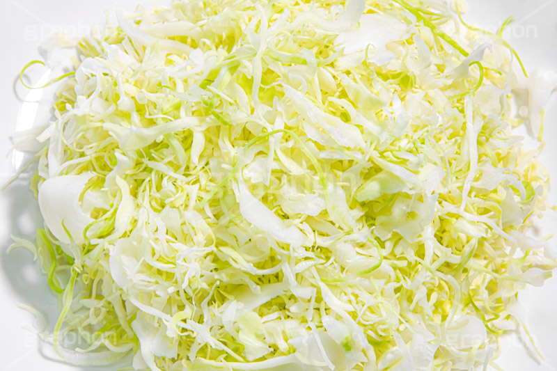 キャベツの千切り,千切り,せんキャベツ,せんきゃべつ,きゃべつ,キャベツ,サラダ,野菜,付合せ,付け合せ,付け合わせ,テクスチャ,テクスチャー,texture,salad,フルサイズ撮影
