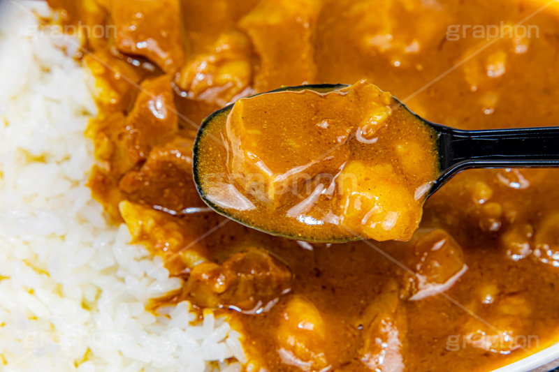 ビーフカレー,カレーライス,カレー,カリー,牛肉,ビーフ,具,辛い,スパイス,夕飯,夕食,ご飯,ライス,和食,日本料理,日本食,スプーン,japan,spoon,curry,フルサイズ撮影