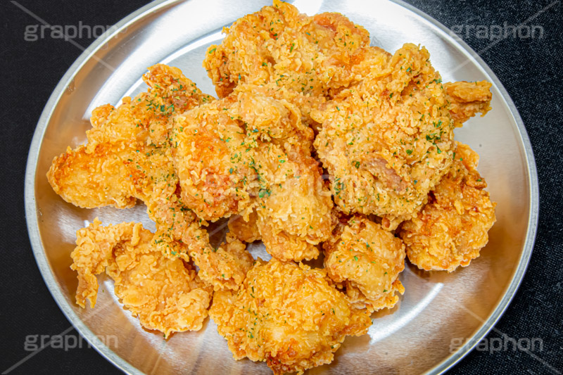 クリスピーチキン,フライドチキン,チキン,ヤンニョムチキン,ヤンニョム,唐揚げ,から揚げ,鶏肉,揚げ,カリカリ,ジューシー,ジャンクフード,ジャンキー,韓国グルメ,chicken