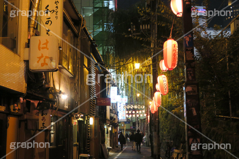 のんべい横丁,横丁,渋谷,しぶや,シブヤ,居酒屋,立ち飲み,呑み,サラリーマン,風情,情緒,shibuya,商店街,提灯,ちょうちん