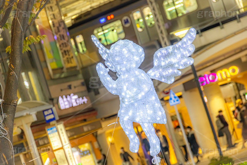 自由が丘イルミネーション,イルミネーション,イルミ,自由が丘駅,自由が丘,駅,東急電鉄,東京,目黒区,東横線,電飾,電球,発光ダイオード,冬,キラキラ,綺麗,きれい,キレイ,煌,輝,デート,飾り,デコレーション,イベント,オーナメント,天使,エンジェル,キューピット,キューピッド,illumination,LED,ornament,japan,tokyo,フルサイズ撮影