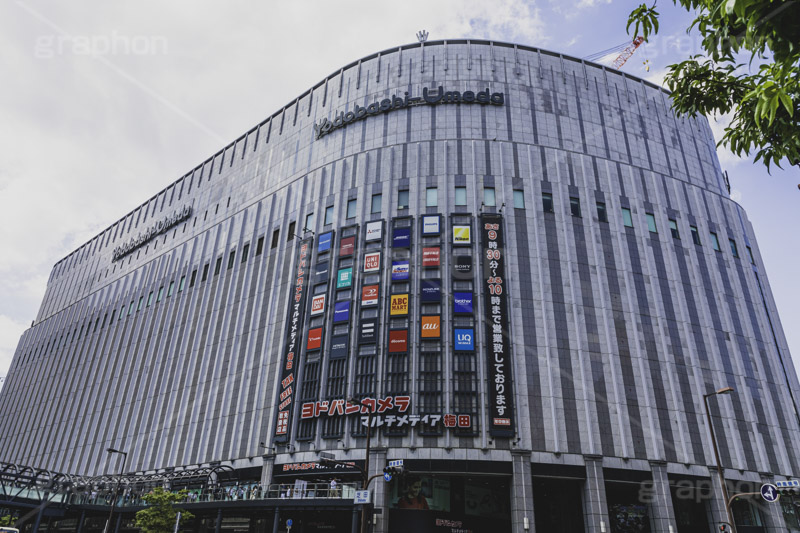 大阪駅前,大阪駅,駅前,大阪,家電,量販店,梅田,japan,osaka,フルサイズ撮影