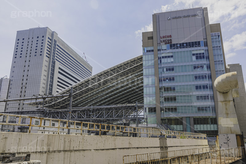 大阪駅前,大阪駅,駅前,大阪,駅ビル,ショッピング,梅田,japan,osaka,フルサイズ撮影