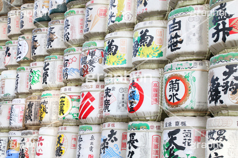 酒樽,樽酒,樽,タル,奉納,明治神宮,めいじじんぐう,渋谷区,明治天皇,昭憲皇太后,祭神,明治,神宫,境内,御苑,外苑,お酒,酒,原宿,さけ,アルコール,日本酒