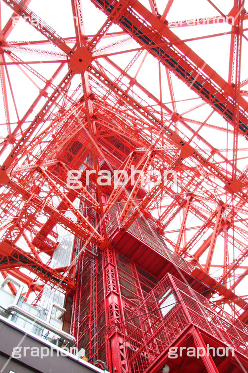 東京タワー真下,真下,見上げ,見上げる,鉄骨,鉄網,金網,真っ赤,とうきょうタワー,Tokyo Tower,港区,下から,迫力,圧巻