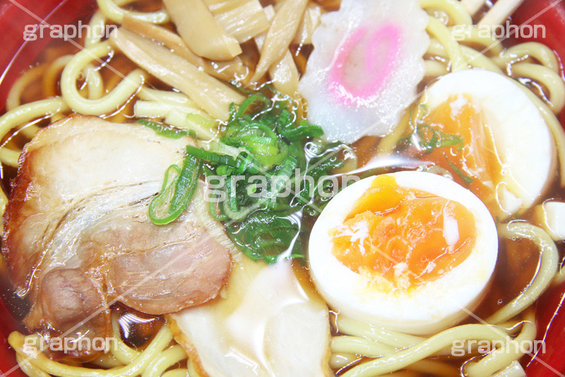 中華そば,中華,ラーメン,らーめん,めん,そば,コンビニ,チャーシュー,なると,ナルト,メンマ,味玉,japan