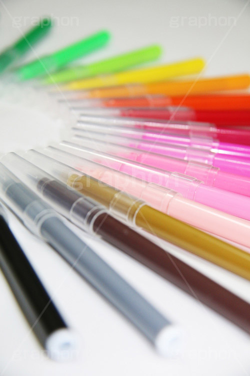 カラフルペン・セット,アート,ペン,カラー,カラフル,絵,セット,文具,文房具,水性,美術,アイテム,ステーショナリー,アーティスト,デザイン,お絵かき,イラスト,落書き,らくがき,水性ペン,色ペン,ペンセット,クリエイティブ,道具,pen,art