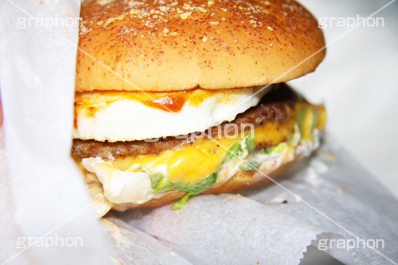 ハンバーガー,バーガー,ファーストフード,ファストフード,チーズ,サンド,コーラ,フライドポテト,ポテトフライ,パテ,洋食,ジャンク,ジャンキー,ビーフ,牛肉,チェーン店,パン,ジャンクフード,beef,hamburger,potato