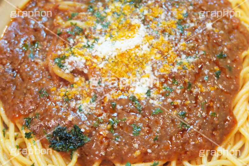 ミートソーススパゲティ,ミートソース,ミート,ソース,パスタ,オイル,油,パセリ,高カロリー,カロリー,コンビニ,洋食,麺料理,麺類,pasta