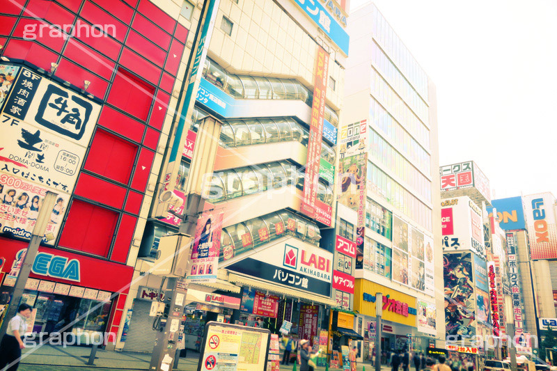 秋葉原(ヴィンテージ),トイカメラ撮影,トイカメラ,ヴィンテージ,ビンテージ,レトロ,お洒落,おしゃれ,オシャレ,味わい,トンネル効果