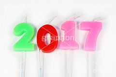キャンドル2017,2017,西暦,年,年号,数字キャンドル,キャンドル,数字,年齢,ナンバー,ろうそく,ロウソク,蝋燭,number,candle,灯,記念日,誕生日,バースデー,birthday,anniversary,アニバーサリー