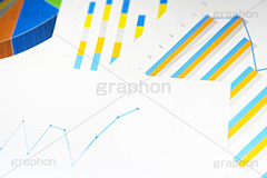 グラフ資料,グラフ,資料,打ち合わせ,打合せ,会議,MTG,仕事,ビジネス,business,graph,統計,数字,数値,棒グラフ,円グラフ,結果,KPI,marketing,market,マーケティング,用紙,プリントアウト,経済