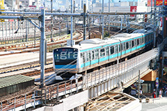 京浜東北線,電車,でんしゃ,鉄道,乗り物,交通,路線,線路,通勤,通学,撮り鉄,とり鉄,車両,電車/鉄道,上野,上野駅,ターミナル駅,台東区,水色,train,旅行,旅,travel