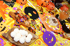 ハロウィンパーティー,ハロウィン,ハロウィーン,はろうぃん,パーティー,Halloween,party,お菓子,菓子,こども,子供,キッズ,ジャックオーランタン,ランタン,かぼちゃ,カボチャ,南瓜,ランタン,オーナメント,飾り,イベント,どくろ,ドクロ,おばけ,オバケ,あめ,飴,キャンディー,candy,マシュマロ,モンブラン,スイーツ,秋,ornament,kids,パンプキン,pumpkin,行事