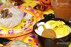 ハロウィンスイーツ,ハロウィンパーティー,ハロウィン,ハロウィーン,はろうぃん,パーティー,Halloween,party,お菓子,菓子,こども,子供,キッズ,ジャックオーランタン,ランタン,かぼちゃ,カボチャ,南瓜,ランタン,オーナメント,飾り,イベント,プリン,プディング,モンブラン,スイーツ,秋,ornament,kids,パンプキン,pumpkin,行事