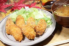 カキフライ,カキ,牡蠣,揚げ物,揚げ,フライ,あぶら,油,味噌汁,みそ汁,ソース,旬,秋,和食,日本食,和,定食,グルメ,おかず,惣菜,つまみ,おつまみ,スープ,ミソスープ,味噌スープ,汁,お惣菜,soup,miso,japan
