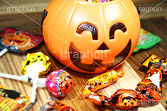 ハロウィンのお菓子,あめ,飴,キャンディー,candy,ハロウィンパーティー,ハロウィン,ハロウィーン,はろうぃん,パーティー,Halloween,party,お菓子,菓子,こども,子供,キッズ,ジャックオーランタン,ランタン,かぼちゃ,カボチャ,南瓜,ランタン,オーナメント,飾り,イベント,どくろ,ドクロ,スイーツ,秋,グルメ,ornament,kids,パンプキン,pumpkin,行事,トリックオアトリート