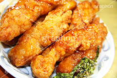 甘辛チキン煮,甘辛,チキン,鶏,煮物,煮る,惣菜,おかず,つまみ,おつまみ,辛い,甘い,照り焼き,てりやき,テリヤキ,照り,お惣菜,chicken,肉