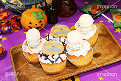 ハロウィンカップケーキ,カップケーキ,ケーキ,ハロウィンパーティー,パーティー,ハロウィン,はろうぃん,ハロウィーン,イベント,ジャックオランタン,ジャックオーランタン,パンプキン,マシュマロ,ランタン,スイーツ,秋,おやつ,デザート,お菓子,菓子,トリート,クリーム,生クリーム,チョコ,こども,子供,キッズ,行事,Halloween,sweet,dessert,pumpkin,marshmallow,cream,chocolate,kids,cake