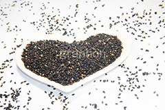 I LOVE GOMA,ごま,ゴマ,胡麻,LOVE,ラブ,らぶ,ハート,heart,sesame,セサミ,粒,炒る,食材,調味料,好き,健康,栄養,種子,油,たね,タネ,白ゴマ,黒ゴマ,黄ゴマ,キッチン,調理,料理,薬味,クッキング,cooking,kitchen,グルメ
