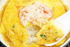 天津飯,中華総菜,中華,たまご,卵,炒め,あん,あんかけ,油,中華料理,かに,カニ,蟹,カニカマ,ごはん,ご飯,レンゲ,グルメ