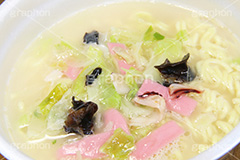 カップちゃんぽん麺,ちゃんぽん,チャンポン,ラーメン,らーめん,麺,麺類,中華麺,麺料理,国民食,日本拉麺,カップ,カップ麵,インスタント,即席,かまぼこ,カマボコ,きくらげ,木耳,キクラゲ,長崎,Ramen,Chinese noodles