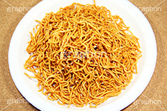 ラーメンスナック,ラーメン,麺,スナック,菓子,スイーツ,おやつ,つまむ,塩,しょっぱい,油,お菓子,つまみ,おつまみ