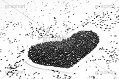 散らばる胡麻(モノクロ),モノクロ,白黒,しろくろ,モノクローム,単色画,単彩画,単色