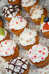 キュートなプチカップケーキ,プチ,カップケーキ,生クリーム,クリーム,カラフル,ケーキ,ミニ,sweet,スイート,食後,デザート,スイーツ,フルーツ,チョコレート,チョコ,菓子,甘い,焼き菓子,チョコ,お菓子,女子,女子力,ガーリー,カワイイ,かわいい,可愛い,ハート,cute,heart,dessert,cupcake,cup,cake,cream,fruit,chocolateプリ画