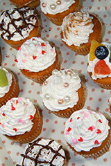 キュートなプチカップケーキ,プチ,カップケーキ,生クリーム,クリーム,カラフル,ケーキ,ミニ,sweet,スイート,食後,デザート,スイーツ,フルーツ,チョコレート,チョコ,菓子,甘い,焼き菓子,チョコ,お菓子,女子,女子力,ガーリー,カワイイ,かわいい,可愛い,ハート,cute,heart,dessert,cupcake,cup,cake,cream,fruit,chocolateプリ画