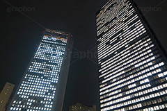 西新宿の夜景,西新宿,新宿区,オフィス,オフィス街,ビジネス街,ビル,高層ビル,西武新宿,夜景,building,night,残業